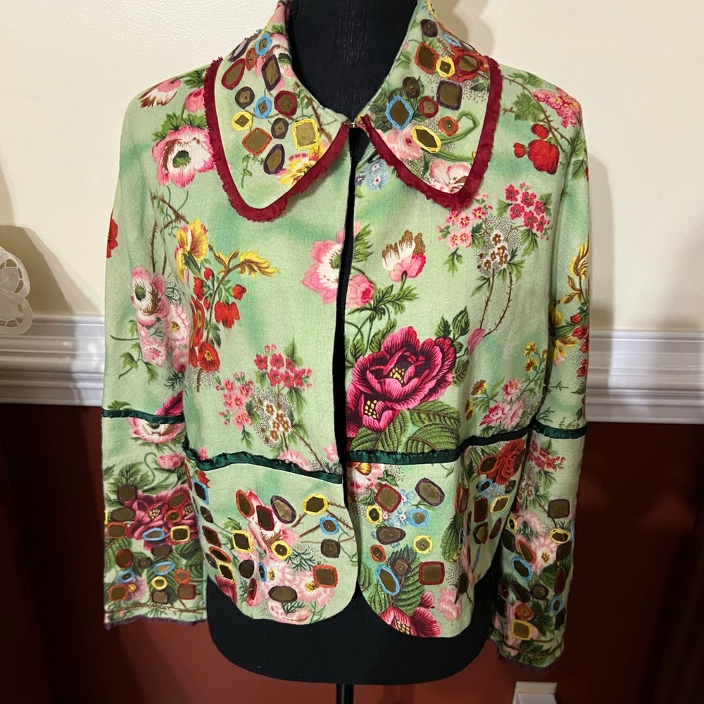 Easton Pearson Stunning Floral Blazer. Show Stoppers..